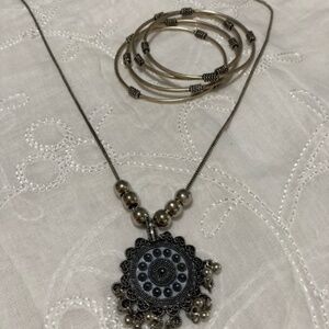Set of oxidized look Necklace and bangles